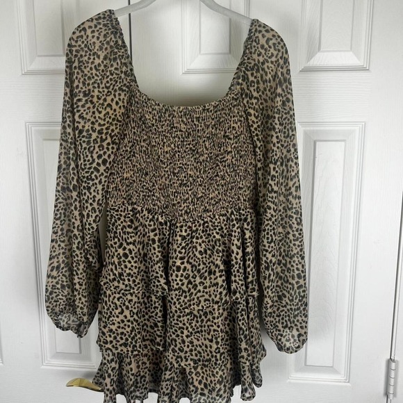 Etro Pants - Entro Leopard Print Smocked Romper Long Sleeve Tiered Ruffle Mini Size M